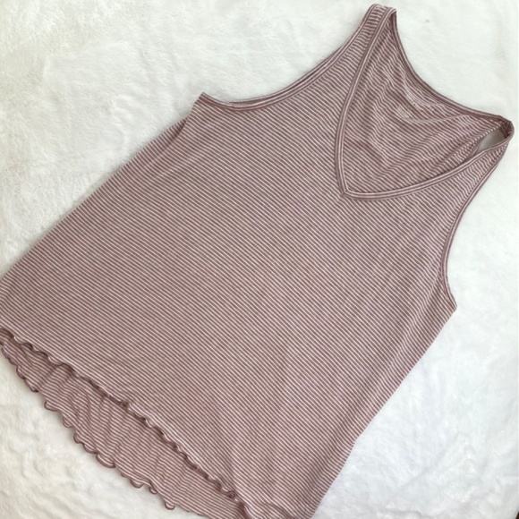 NWOT American Eagle Pink Striped Soft and Sexy Tank - Picture 3 of 12